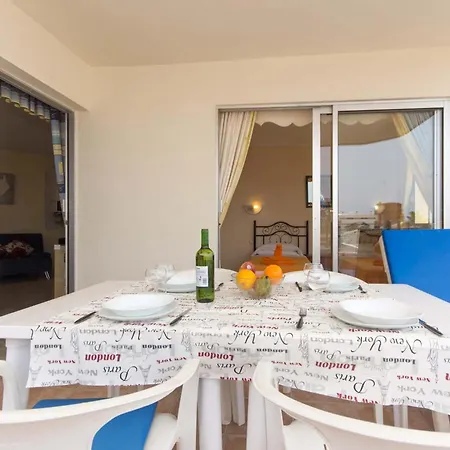 Santa Maria 88 - Two Bed Appartement Costa Adeje (Tenerife)